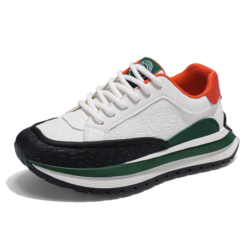 Sneakers Summit White side